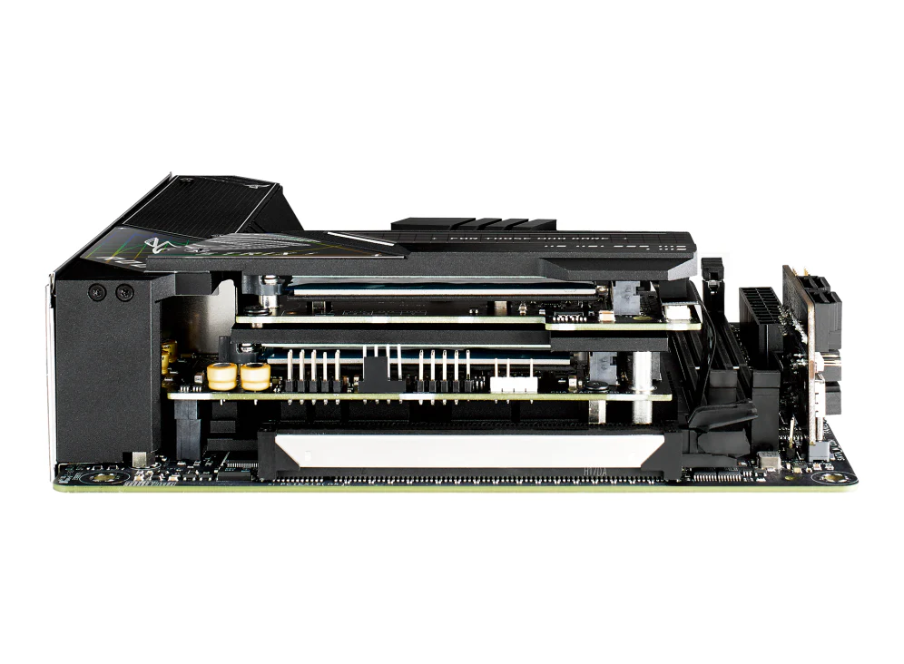 ASUS ROG STRIX Z690-I GAMING WIFI (mITX. Z690. LGA 1700. DDR5)