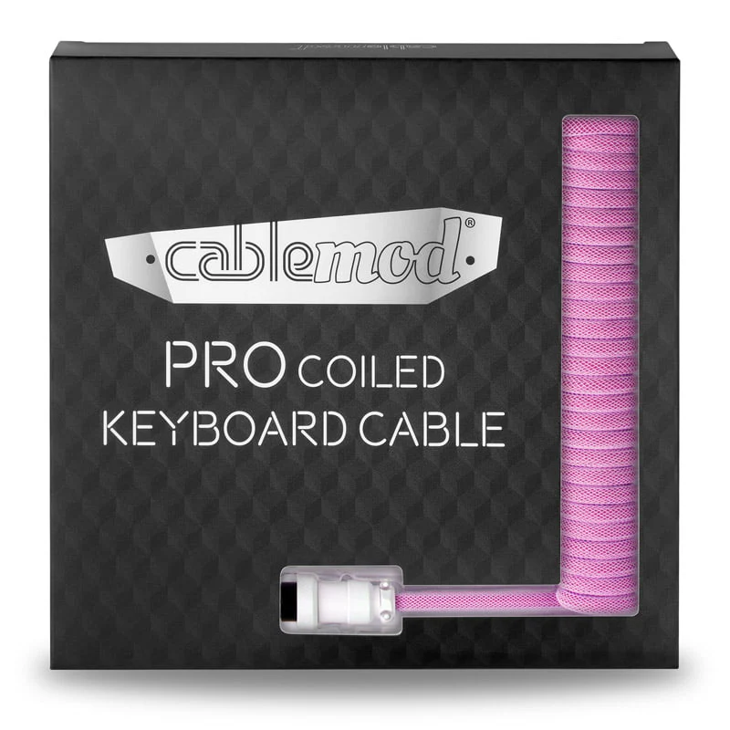 CableMod Pro Spiraltastaturkabel USB A auf USB Typ C. Erdbeercreme – 150 cm