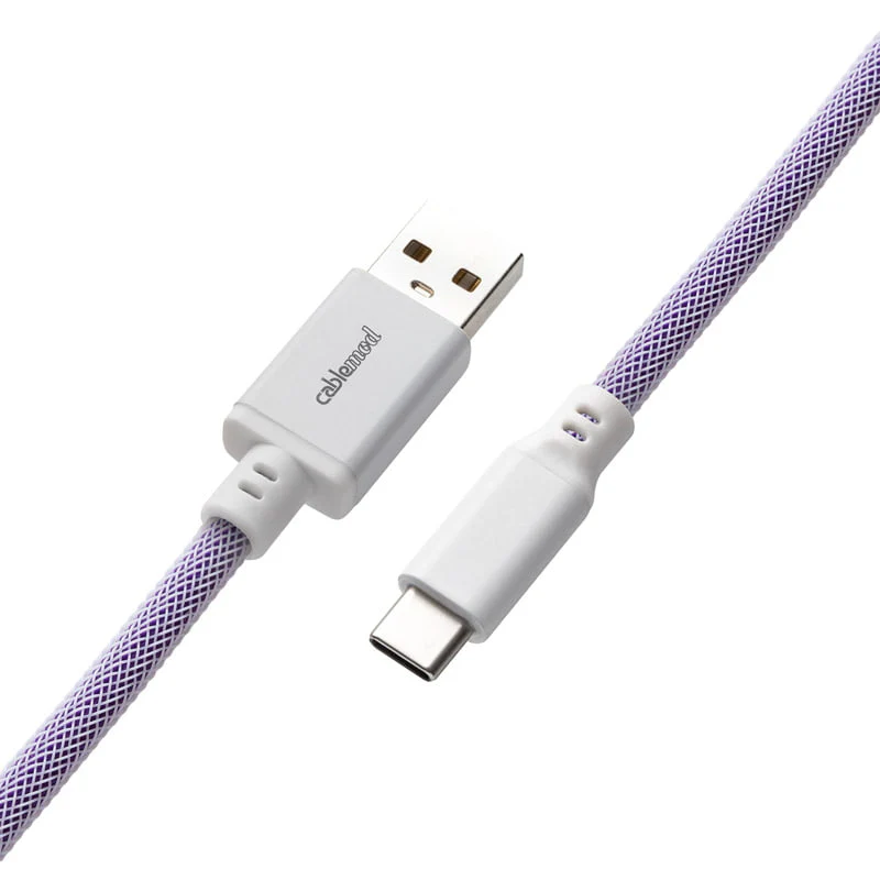 CableMod Pro Spiraltastaturkabel USB A auf USB Typ C. Rum Raisin – 150 cm