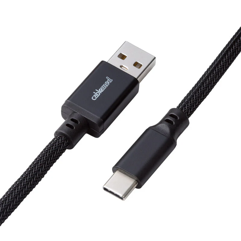CableMod Pro Spiraltastaturkabel USB A auf USB Typ C. Mitternachtsschwarz – 150 cm